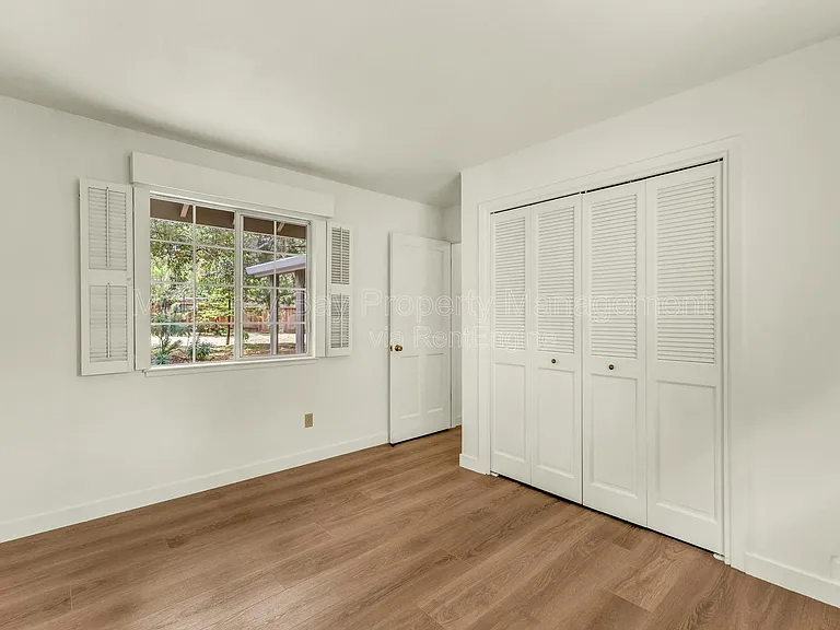 706 Crocker Ave — Photo 11
