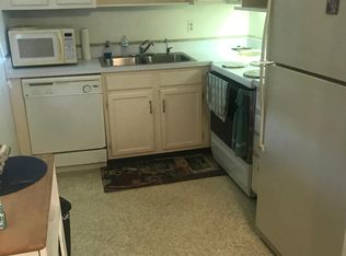 106 Springlake Ct #UNIT 103, Vero Beach, FL 32962