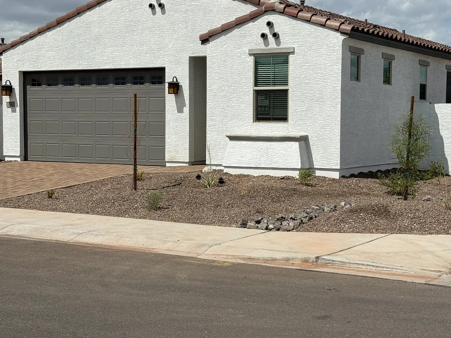 2 bed, 1360 sqft, $2,390 — Photo 2