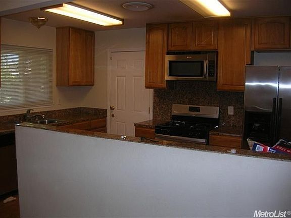 4th image of 4112 Alan Dr