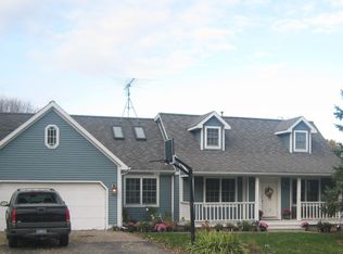 1142 Beth Dr, Lapeer, MI