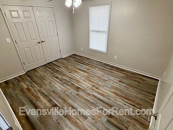 5th image of 306 S Elm Ave