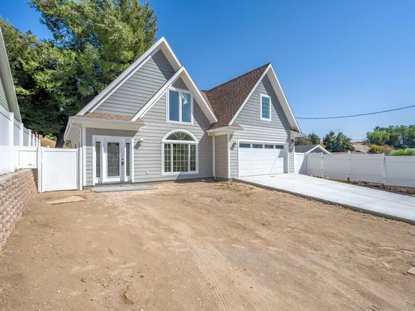 29120 Cottage Grove Dr, Val Verde, CA 91384