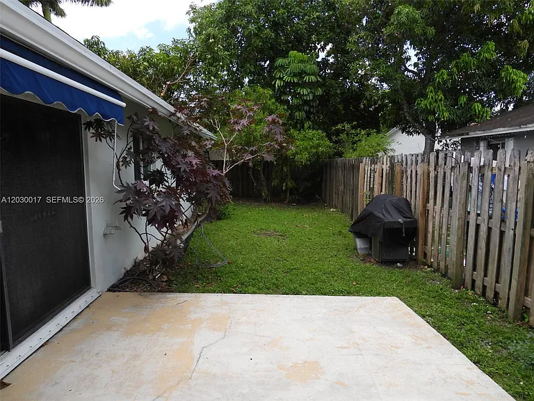 9331 NW 33rd Mnr — Photo 28