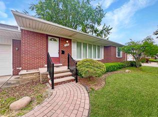 37966 N Bonkay Dr, Clinton Township, MI