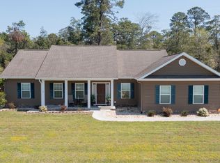 2604 Alton Cir, Waycross, GA 31501