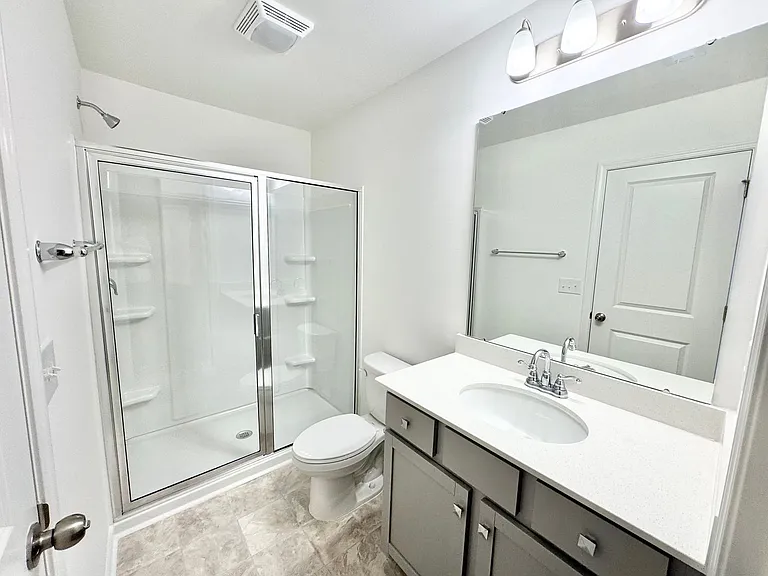 335 Cliffwood St NW #E — Photo 15