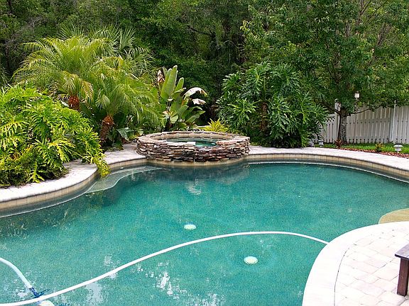 Pool 3