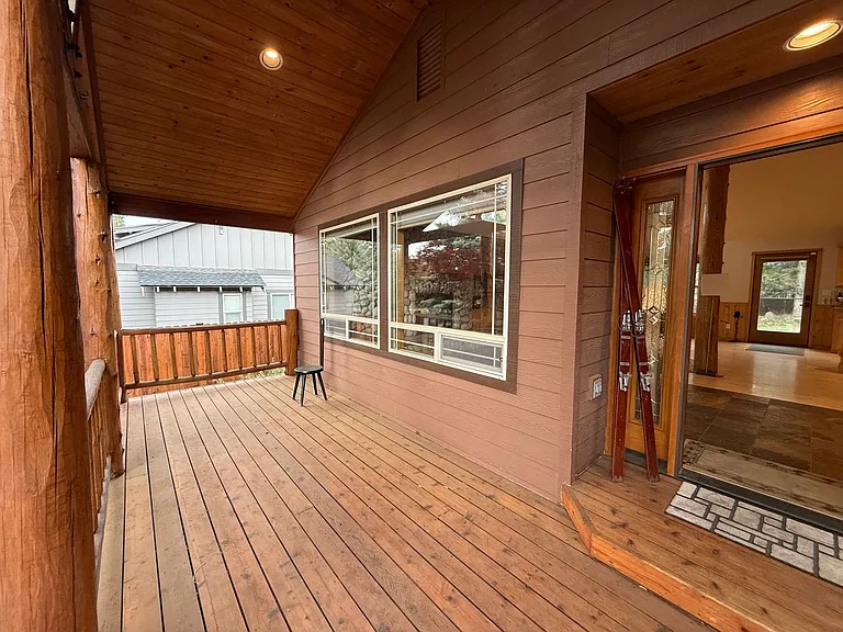 2345 Todds Crest Dr — Photo 2