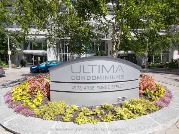 4968 Yonge St, Toronto, ON