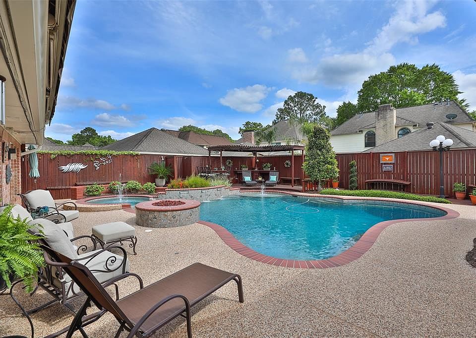 1st image of 20643 Castle Bend Dr