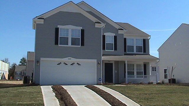 1st image of 14009 Lawrence Farm Ln