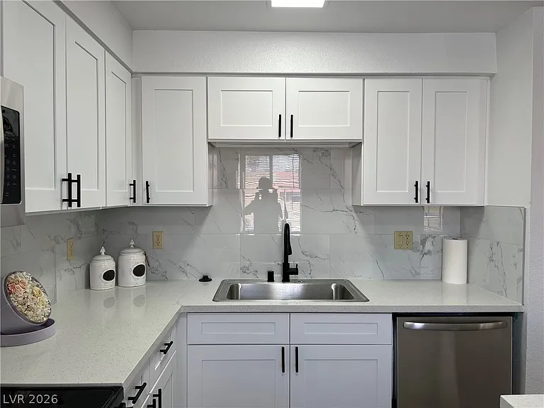 5080 Indian River Dr #360 — Photo 10