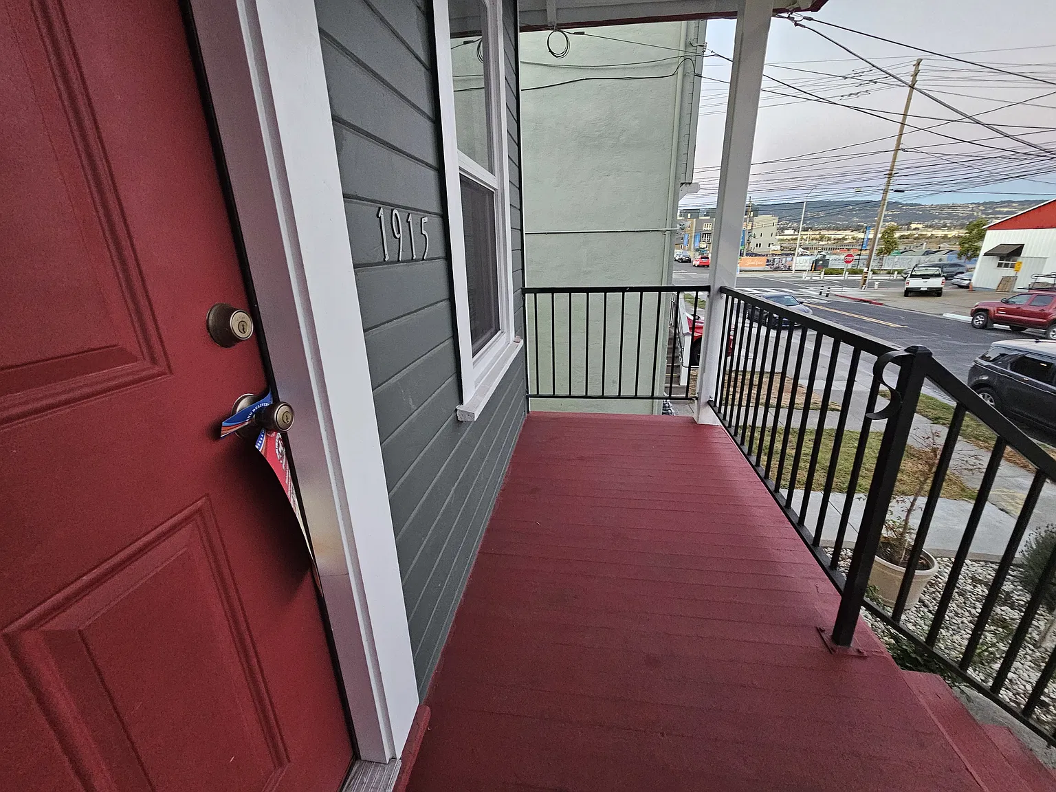 3 bed, 1110 sqft, $4,100 — Photo 4
