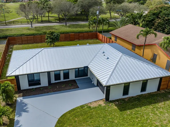 1382 N Mangonia Drive, West Palm Beach, FL 33401