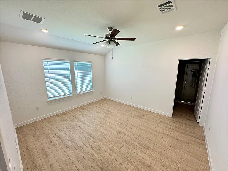 14904 Found Admiral Ln — Photo 14