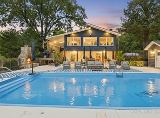 188 Trout Dr, Murray, KY 42071