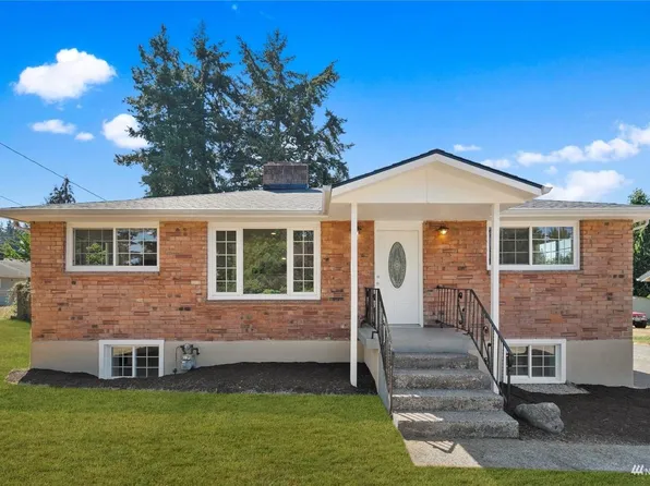 6420 188th St SW #1, Lynnwood, WA 98037