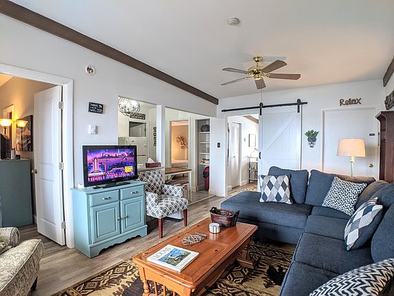 3rd image of 178 Treetop Cir #1033