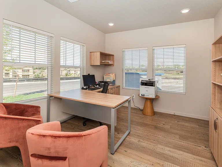 Cottages at Mesa Ridge — Photo 14