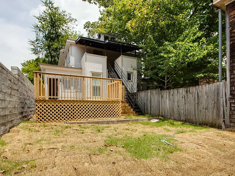 1295 Vinton Ave — Photo 35