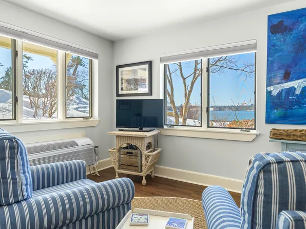 304 Eddy Road #202, Edgecomb, ME 04556