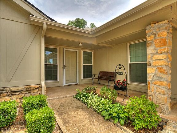 3rd image of 100 Sequoia Park Dr