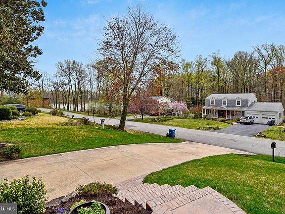 2nd image of 10838 Greene Dr