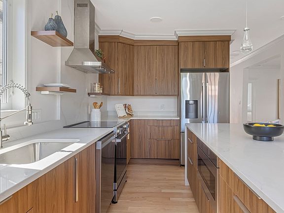 4th image of 83 Kenmere Rd Floor 2