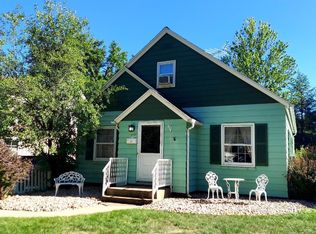 3729 Hillcrest Dr, Madison, WI 53705