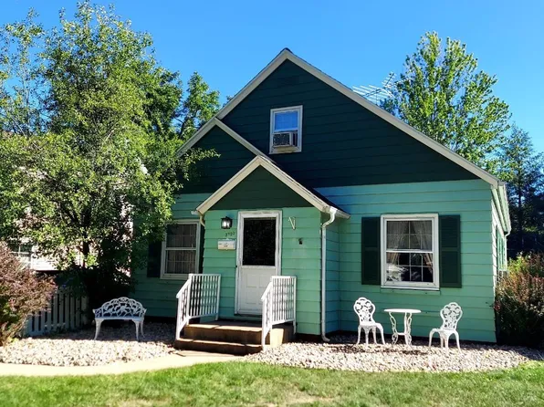 3729 Hillcrest Drive, Madison, WI 53705