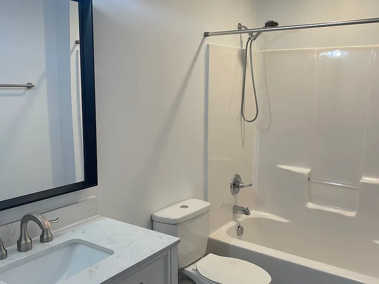 The Lynchburg Midtown Lofts — Photo 44