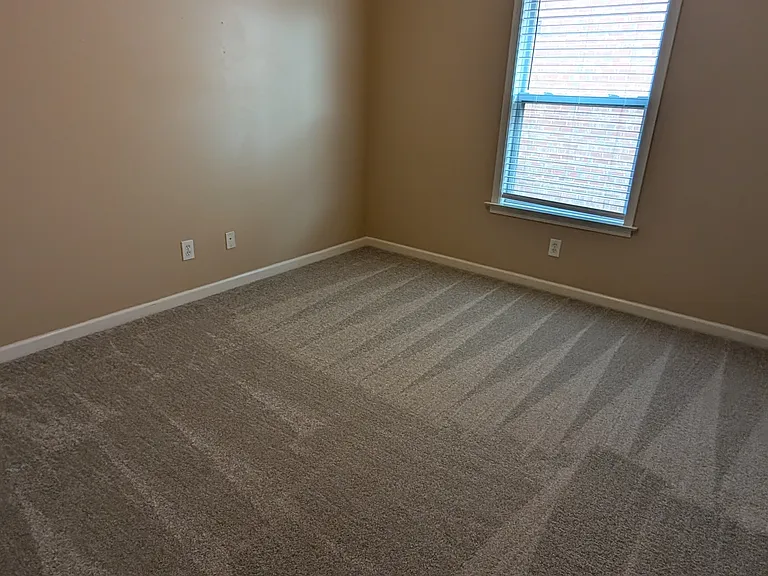 616 Lismore Pl — Photo 13