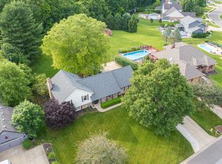 225 Southwind Way, Greenwood, IN 46142