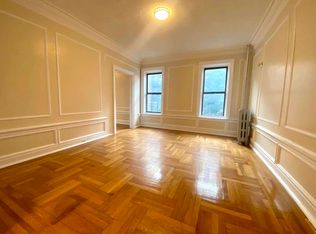 501 E 21st St #2D, Brooklyn, NY 11226
