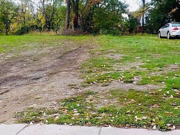 4th image of 44 Janoah Ave