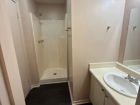 8911-8921 Gsri Ave, Baton Rouge, LA 70810