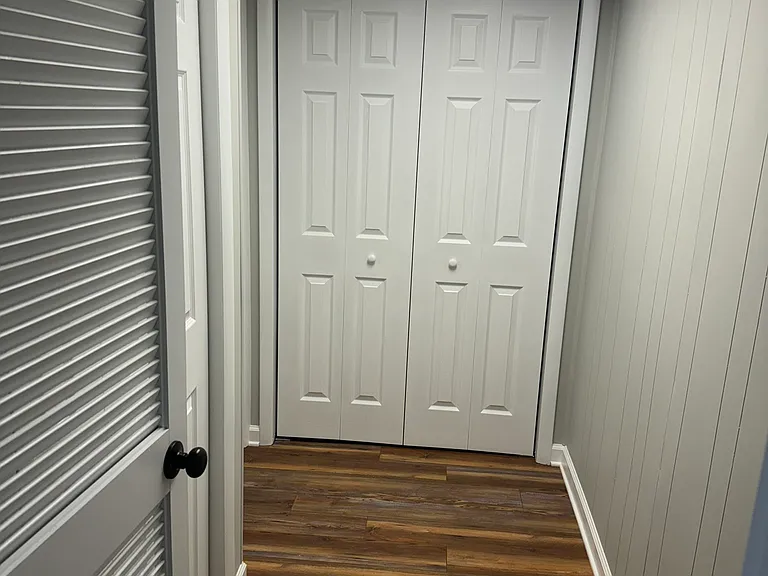 12611 Bedford Rd NE #1 — Photo 7