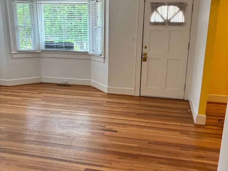 407 Janie St — Photo 14