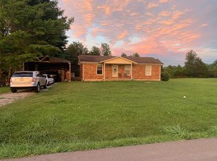 632 T P Cundiff Rd, Columbia, KY 42728