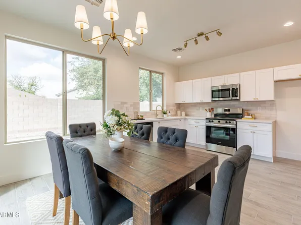 5826 W ALICE Avenue, Glendale, AZ 85302