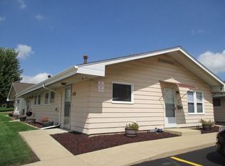 412 Theodore St APT 1, Crest Hill, IL 60403