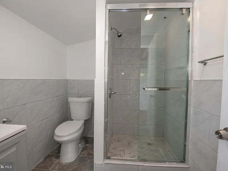 606 Green St — Photo 21