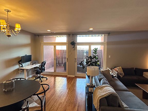 2nd image of 2735 N Lincoln Ave APT 3N