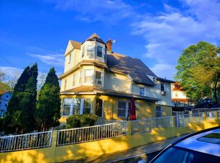 11 Landscape Ave, Yonkers, NY 10705