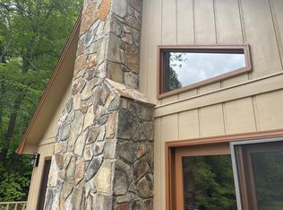 70 Town Creek Vw, Blairsville, GA 30512