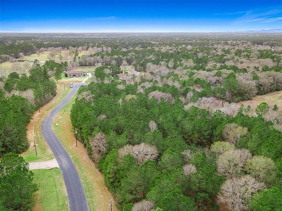 1st image of 28280 Horse Shoe Ln