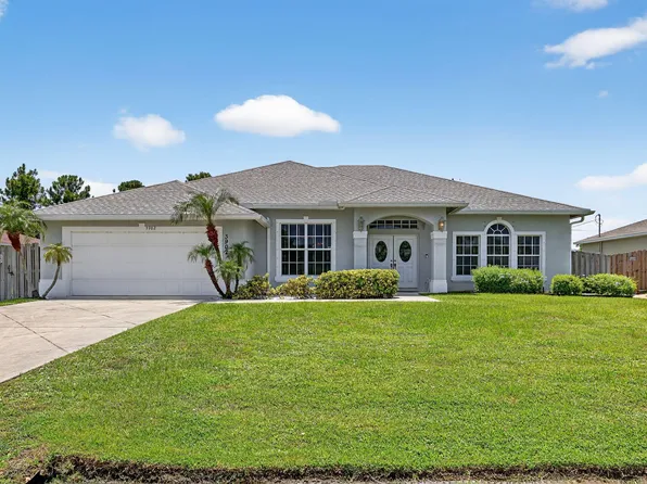 3902 SW Laidlow Street, Port St Lucie, FL 34953
