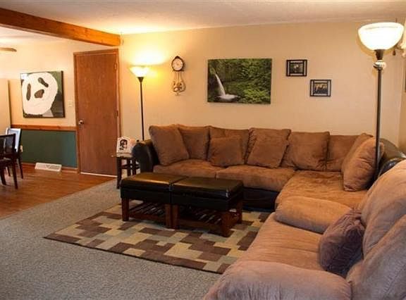 5th image of 135 Cedar Dr
