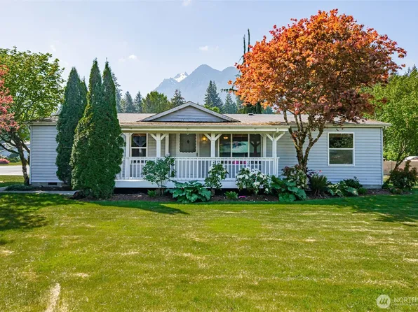 459 Commercial Avenue, Darrington, WA 98241